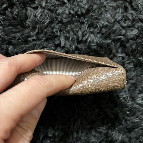 MARGOT Leather Card Holder - Picture 6 of 11